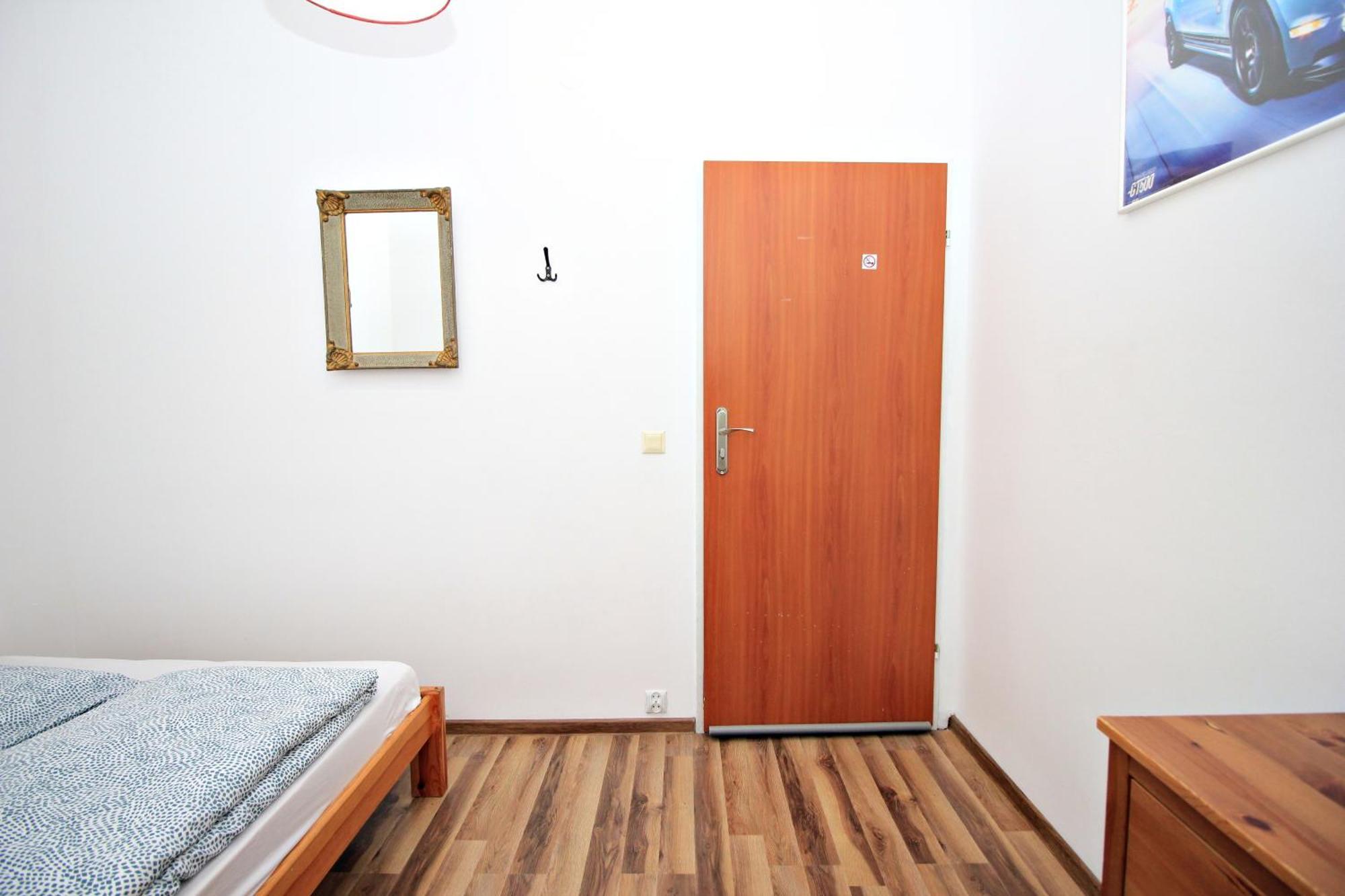 Hostel Cinnamon Cracovia Exterior foto
