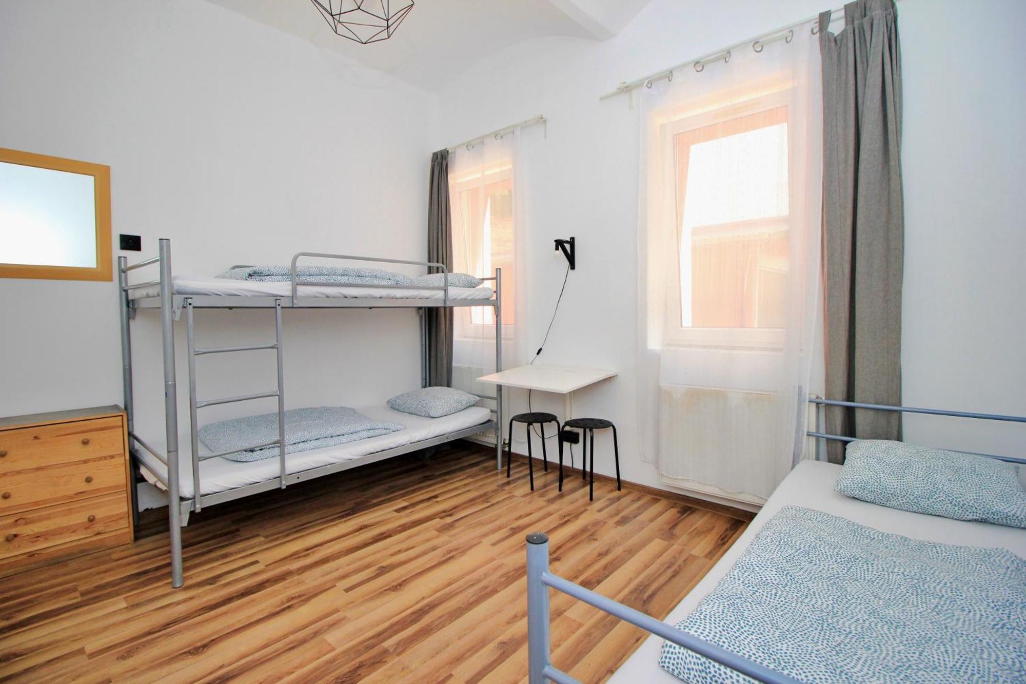 Hostel Cinnamon Cracovia Exterior foto